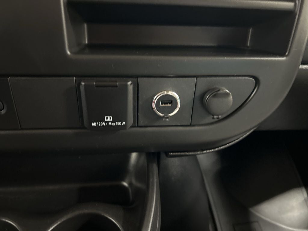 2017 Chevrolet Express 3500 LT Passenger