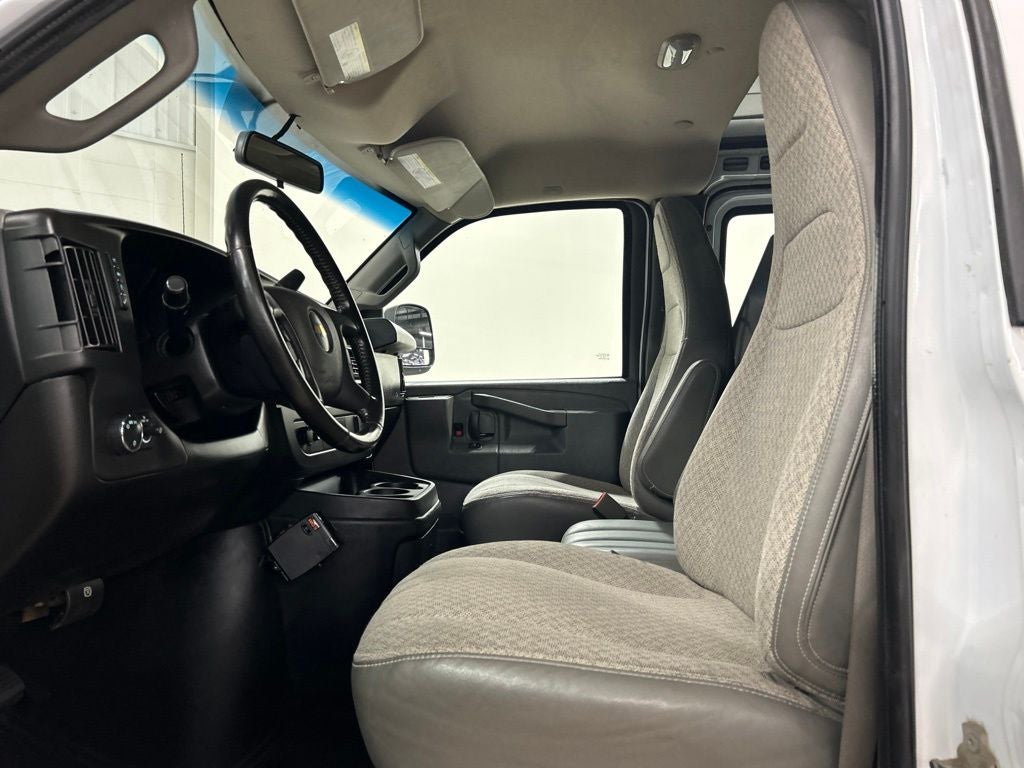 2020 Chevrolet Express 2500 Work Van Cargo