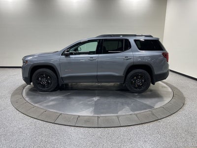 2022 GMC Acadia AT4