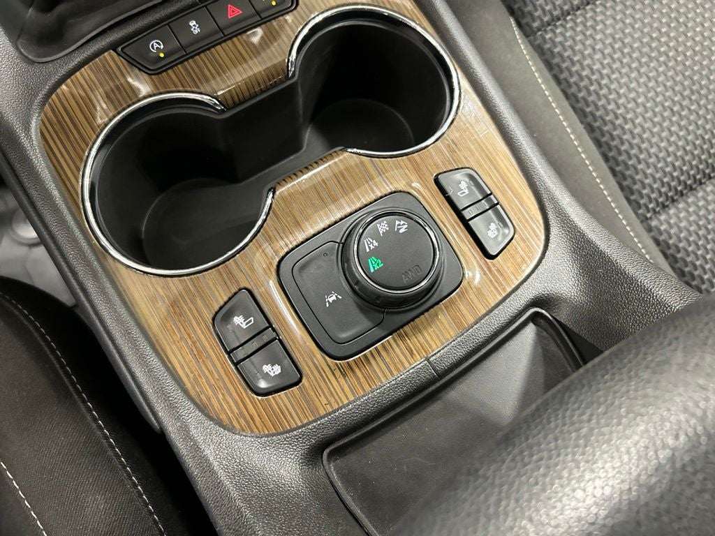 2022 GMC Acadia SLE