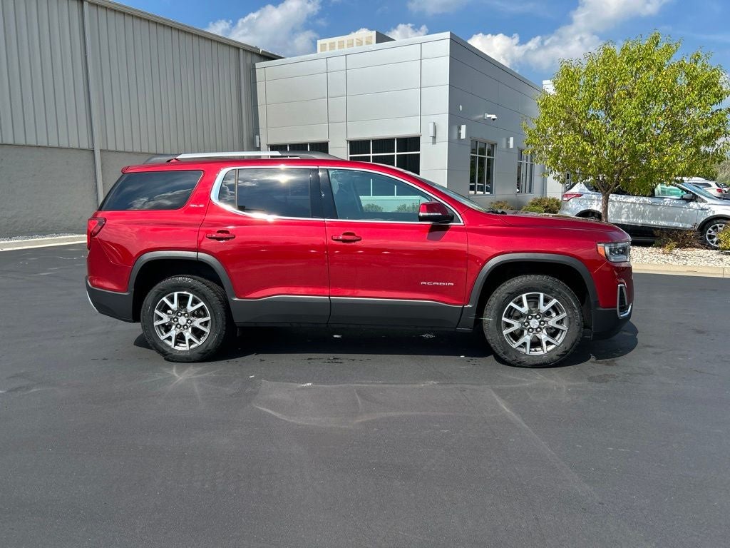 2022 GMC Acadia SLE