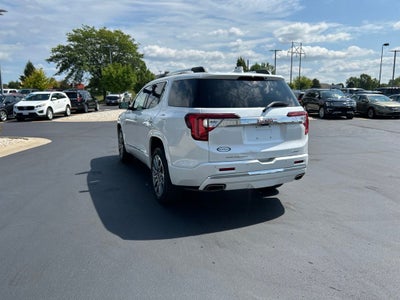 2023 GMC Acadia Denali