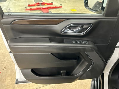 2023 GMC Yukon SLE