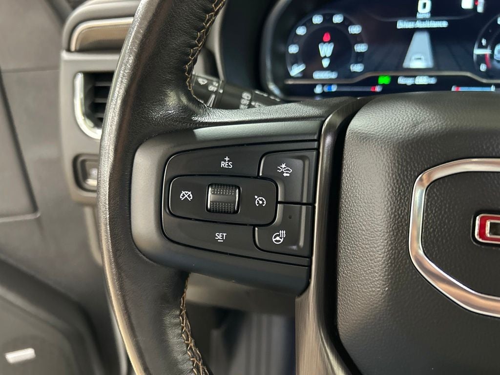 2023 GMC Yukon XL AT4