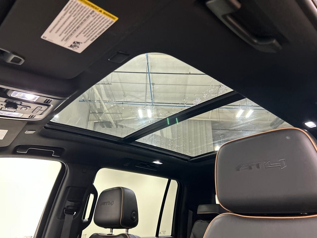 2023 GMC Yukon XL AT4
