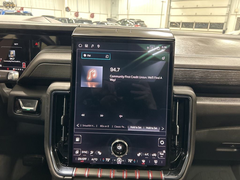 2025 GMC Yukon AT4 Ultimate