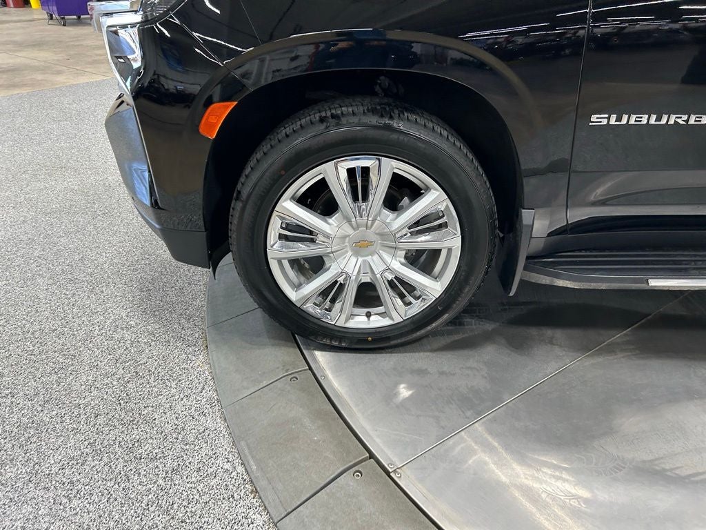 2021 Chevrolet Suburban High Country