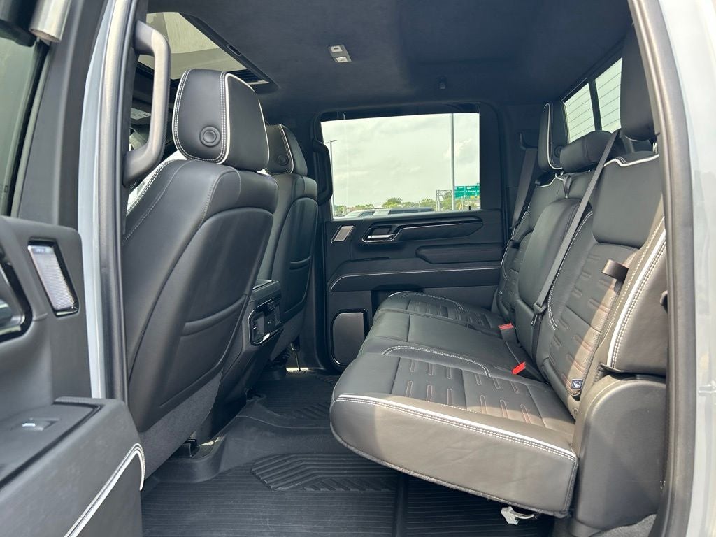 2025 GMC Sierra 2500HD AT4X