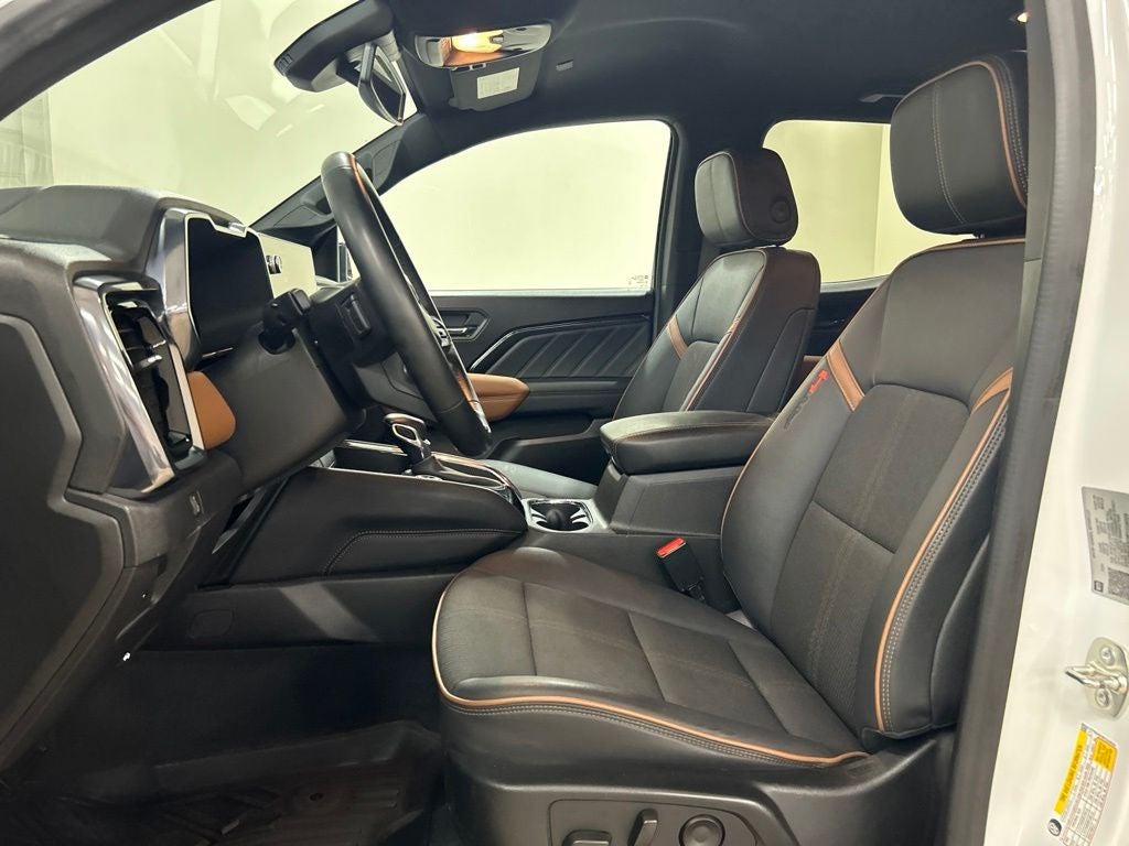 2024 GMC Canyon AT4