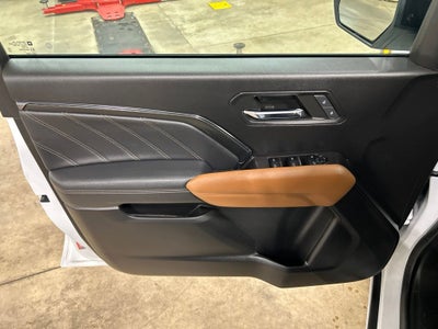 2024 GMC Canyon AT4