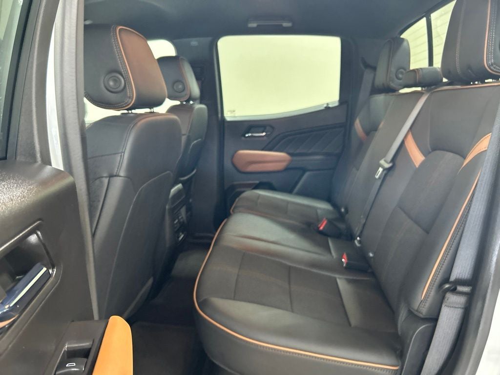 2024 GMC Canyon AT4