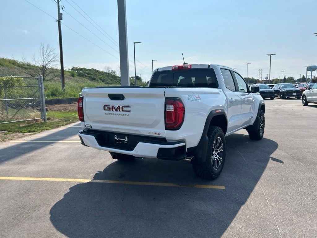 2024 GMC Canyon AT4
