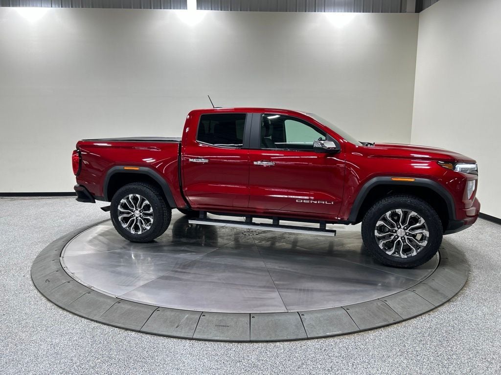2024 GMC Canyon Denali