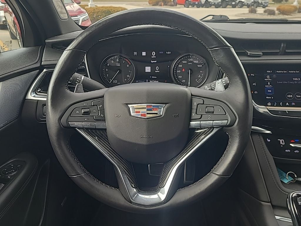 2022 Cadillac XT6 Sport