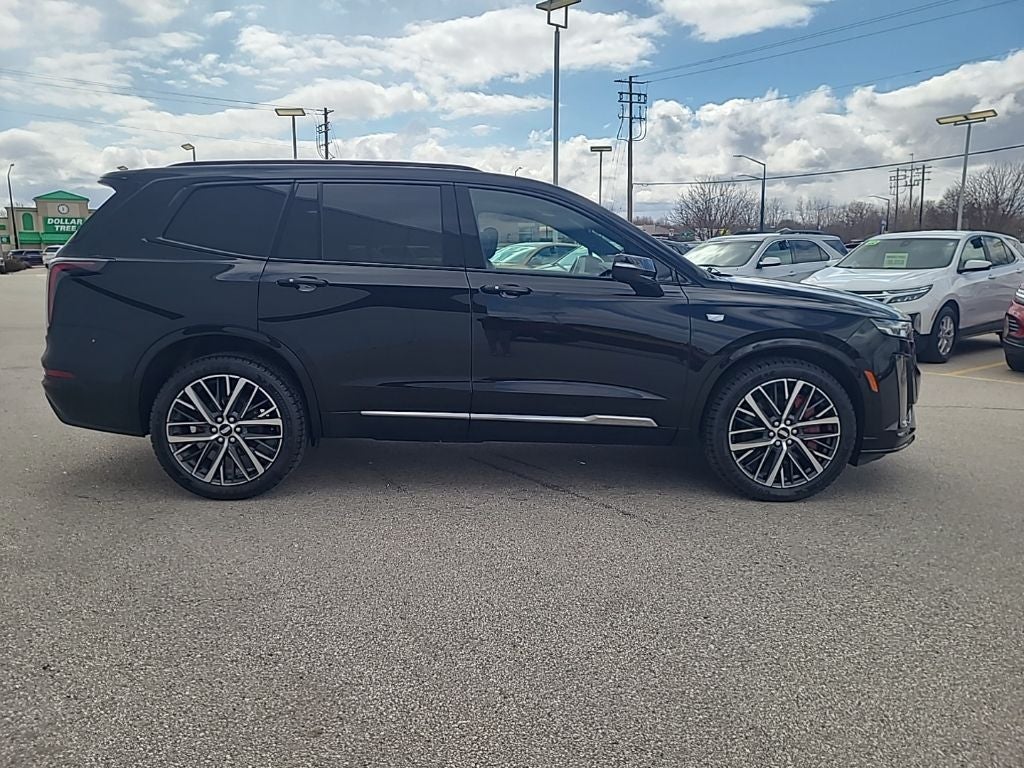 2022 Cadillac XT6 Sport