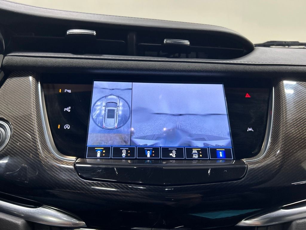 2023 Cadillac XT6 Sport