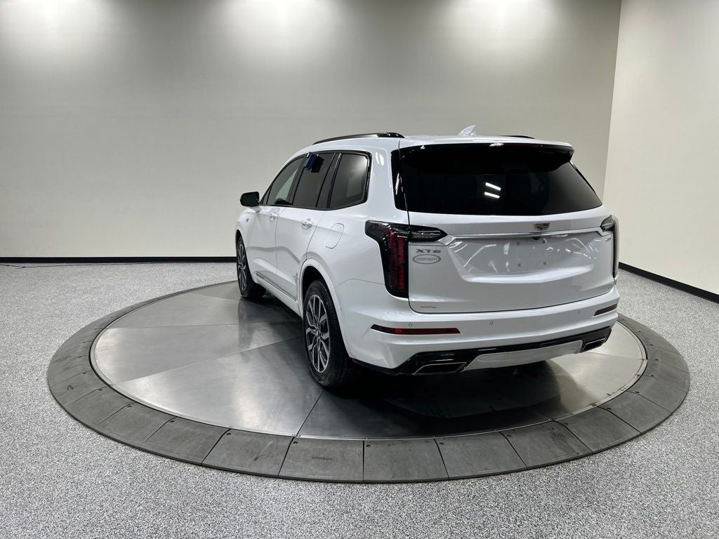 2023 Cadillac XT6 Sport