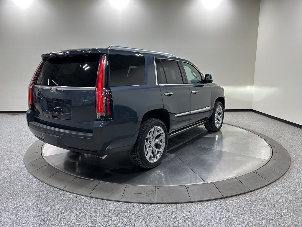 2020 Cadillac Escalade Platinum Edition