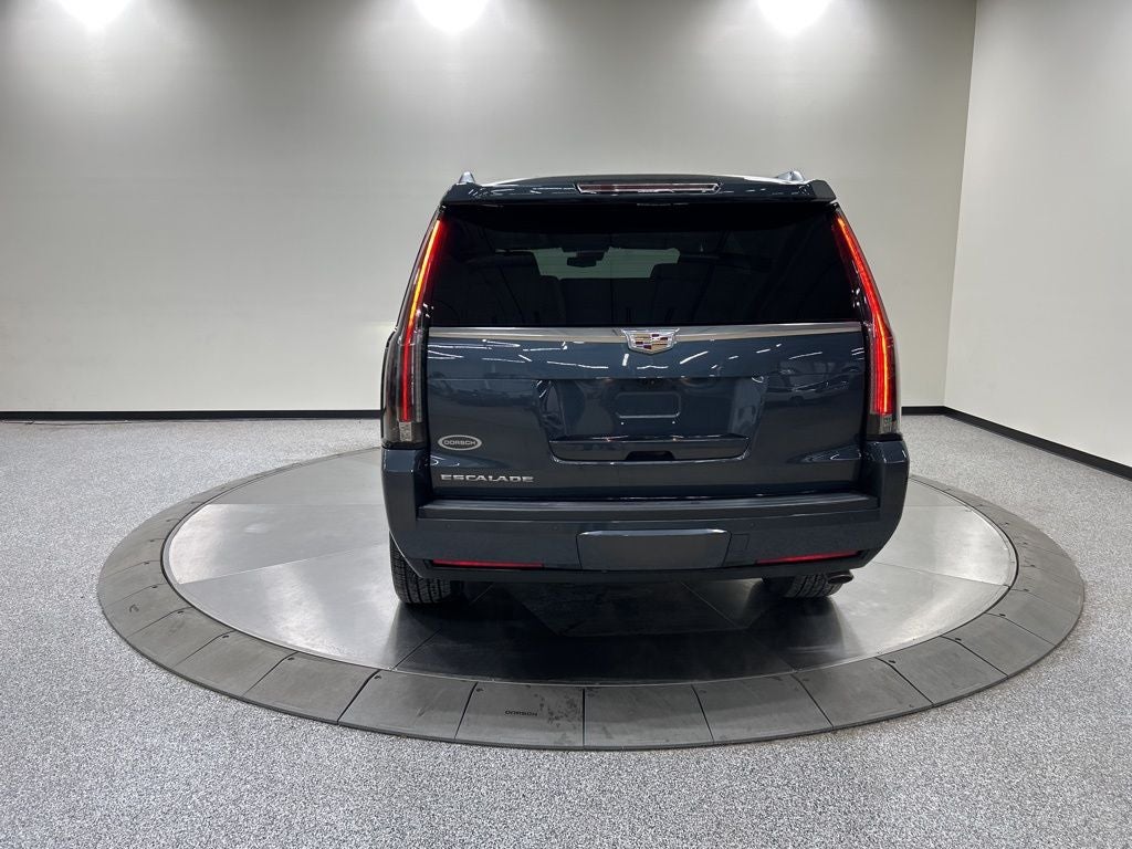 2020 Cadillac Escalade Platinum Edition