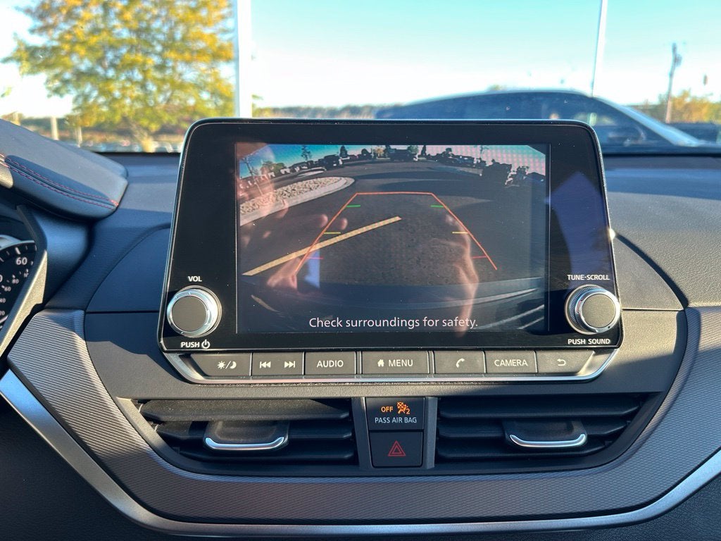 2025 Nissan Altima 2.5 SR