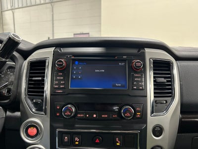 2017 Nissan Titan SV
