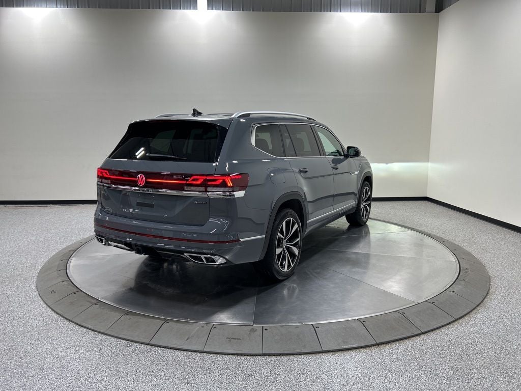 2025 Volkswagen Atlas 2.0T SEL Premium R-Line