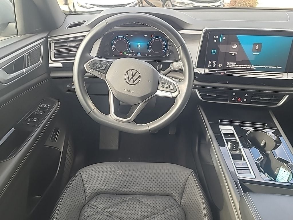 2024 Volkswagen Atlas Cross Sport 2.0T SE w/Technology