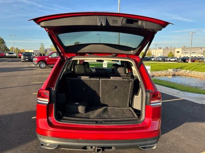 2022 Volkswagen Atlas 3.6L V6 SE w/Technology