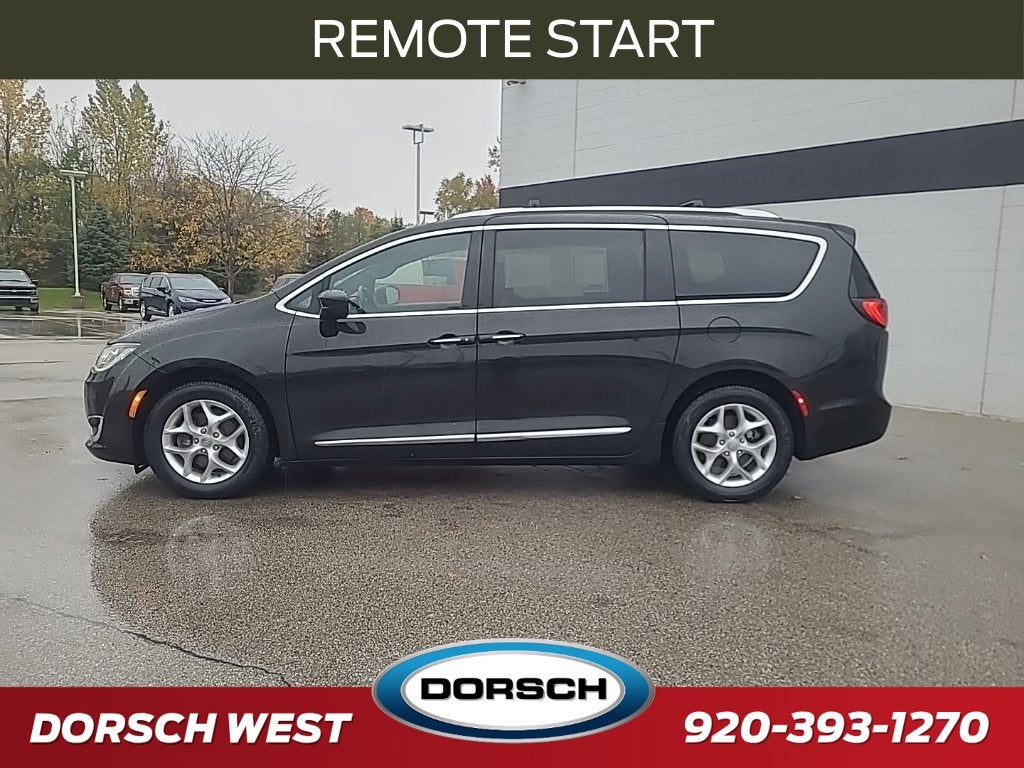 2020 Chrysler Pacifica Touring L
