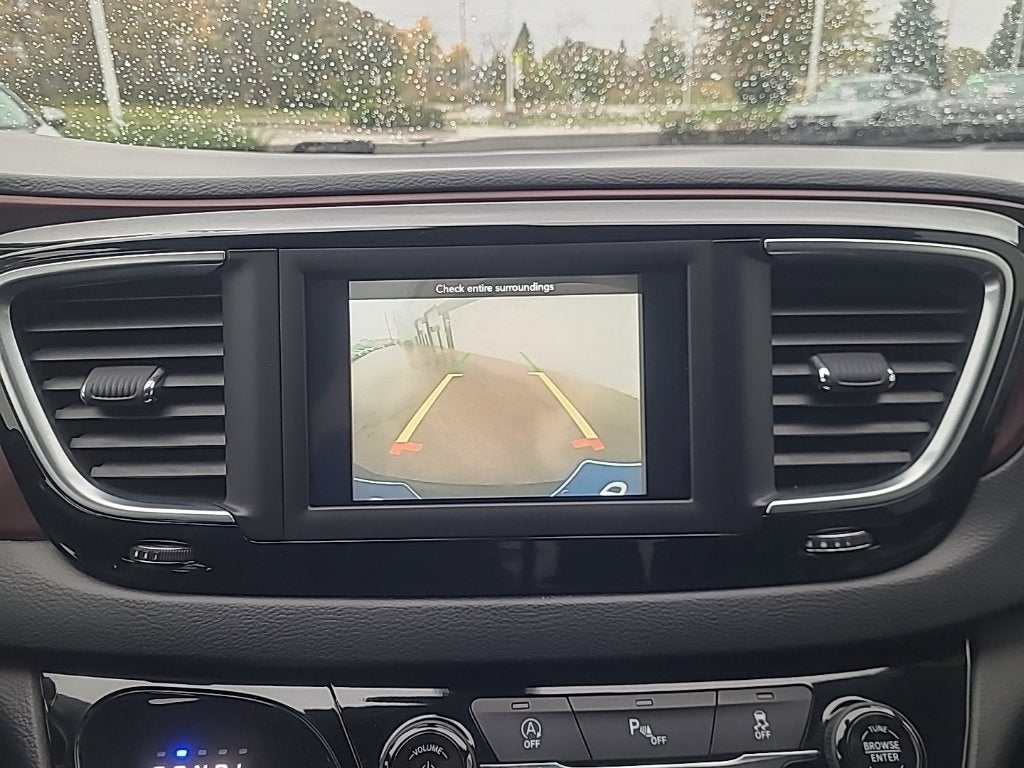 2020 Chrysler Pacifica Touring L