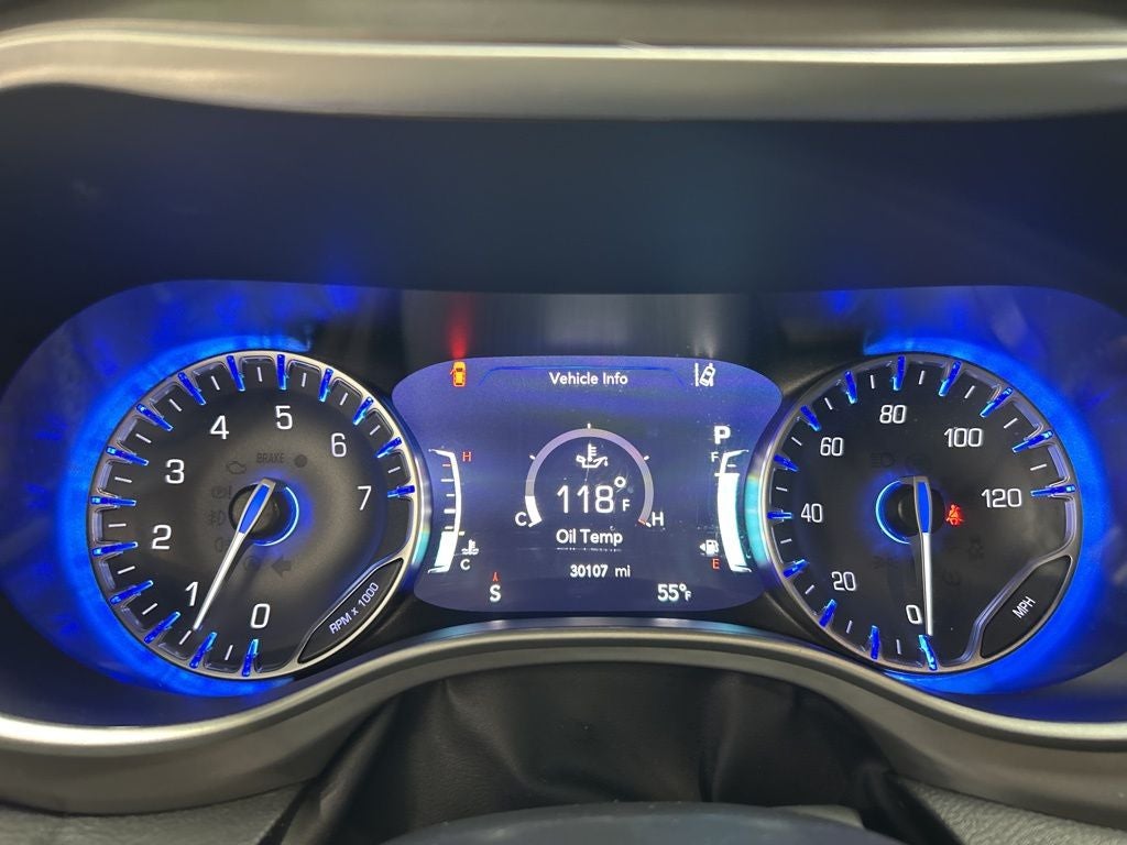 2025 Chrysler Pacifica Select