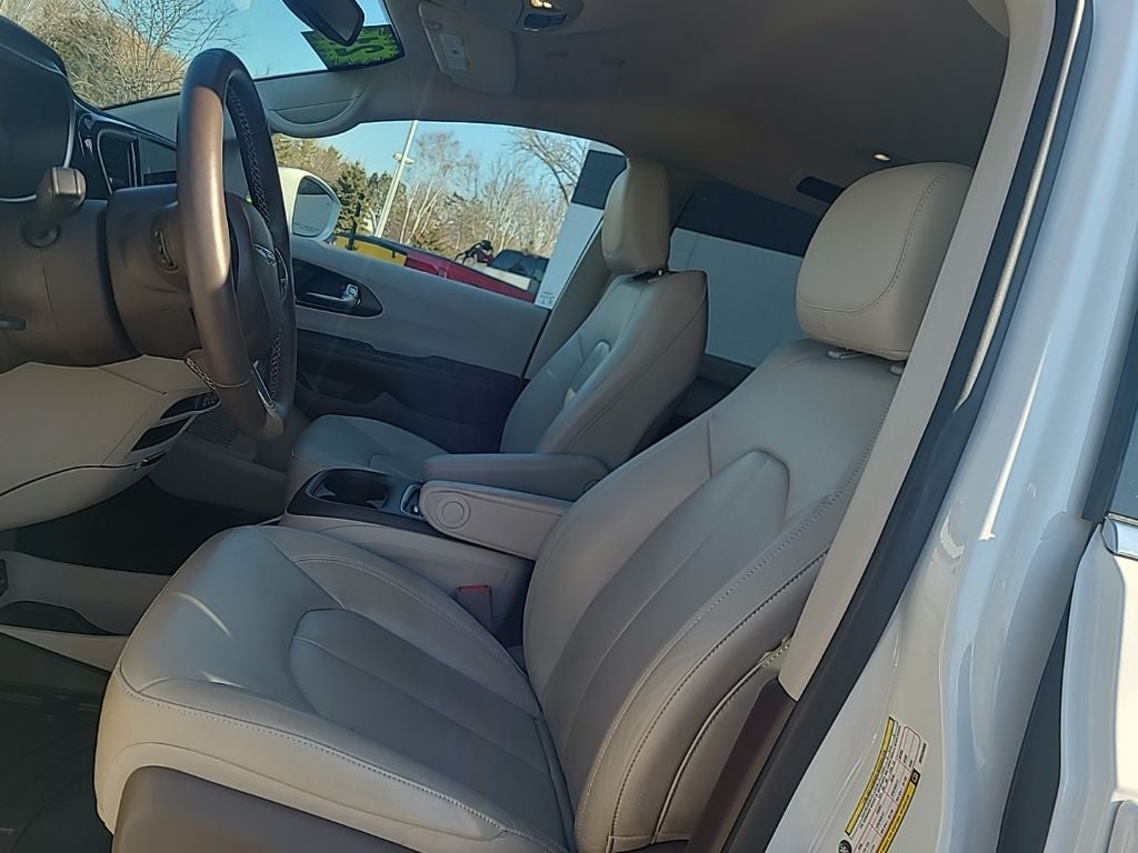 2021 Chrysler Pacifica Touring L