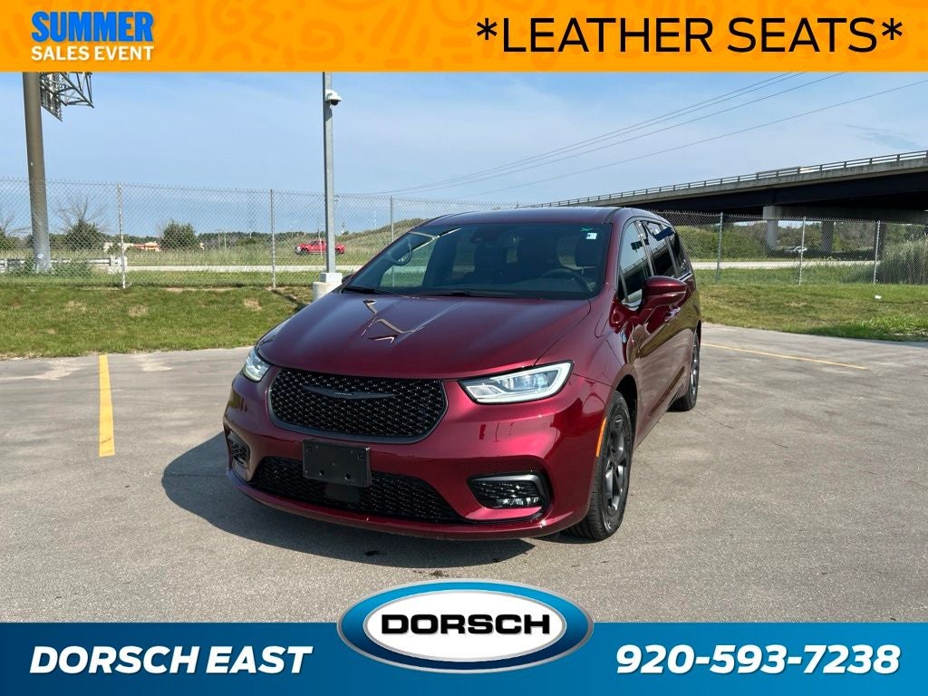 2022 Chrysler Pacifica Hybrid Touring L