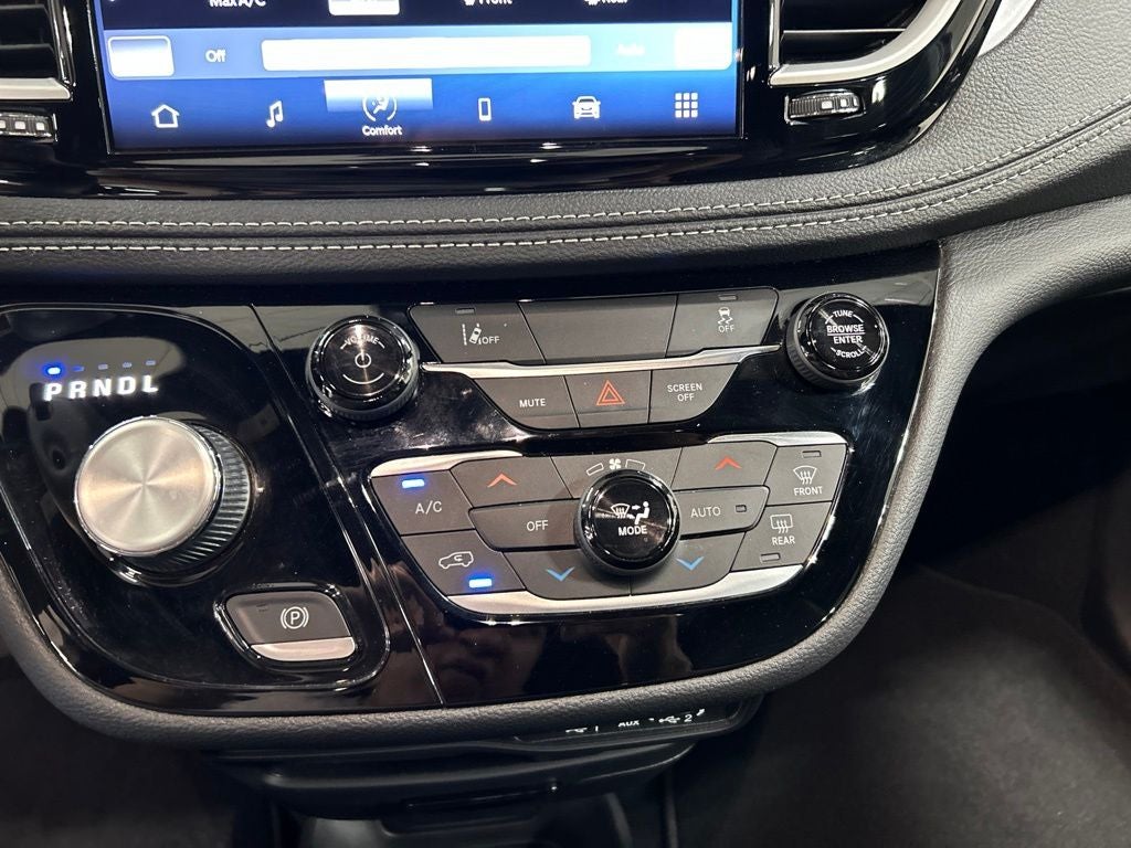 2022 Chrysler Pacifica Hybrid Touring L