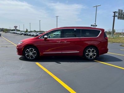 2024 Chrysler Pacifica Pinnacle