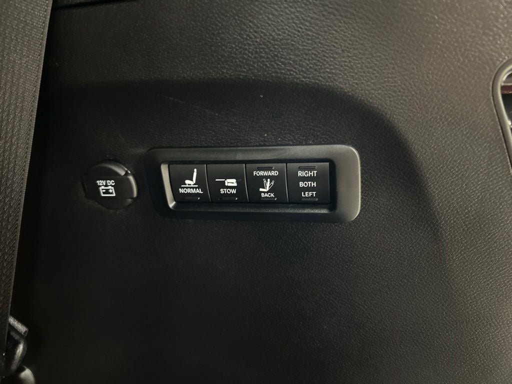 2024 Chrysler Pacifica Pinnacle