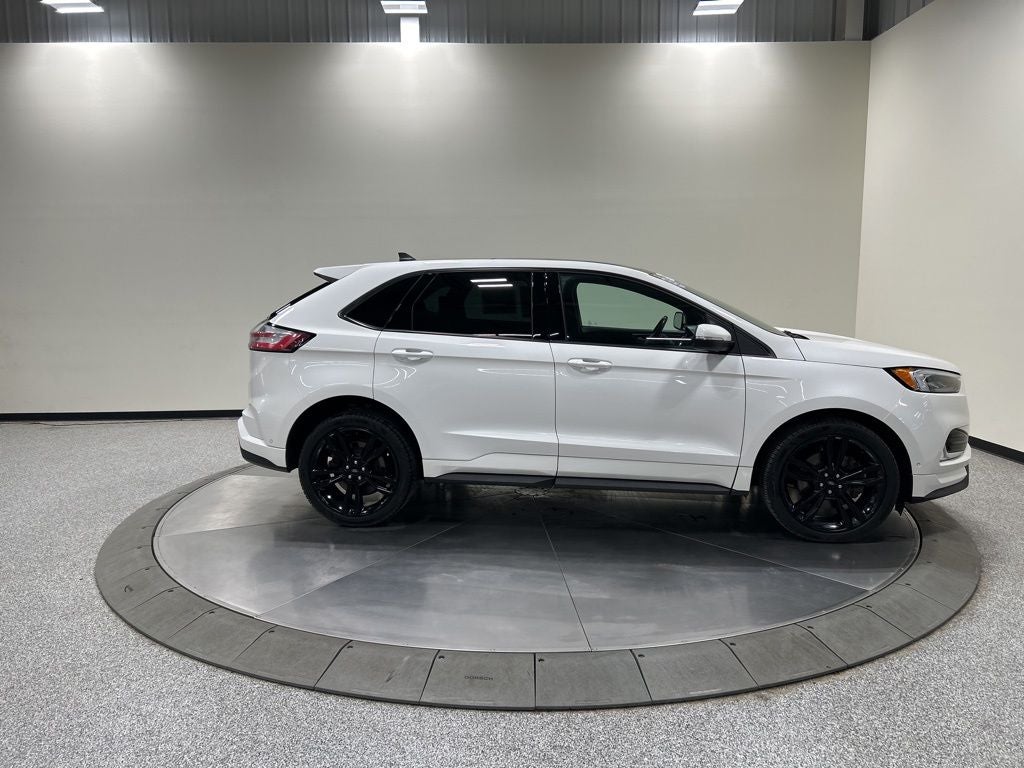 2020 Ford Edge ST