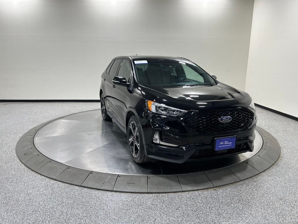 2019 Ford Edge ST