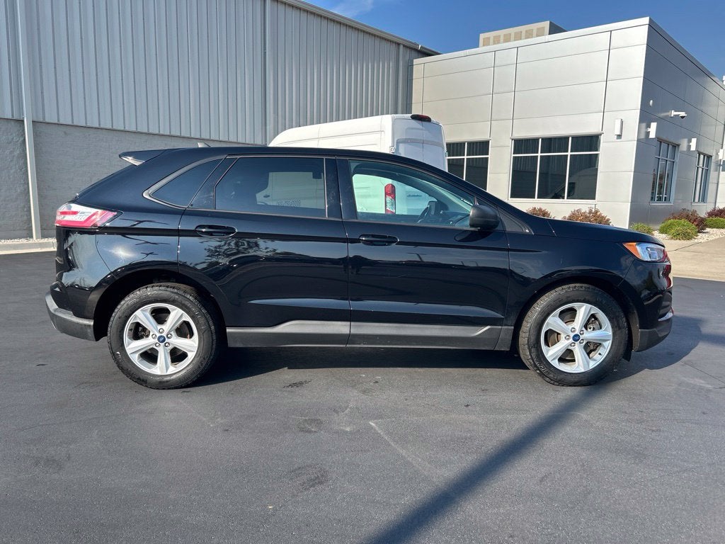 2020 Ford Edge SE