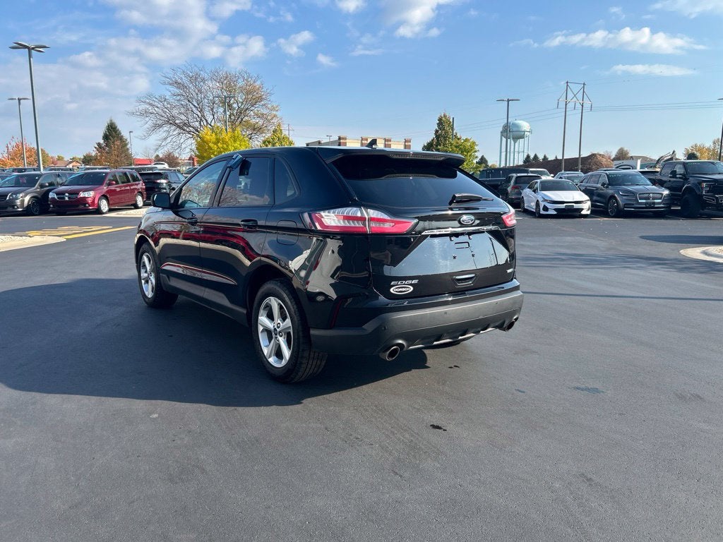 2020 Ford Edge SE