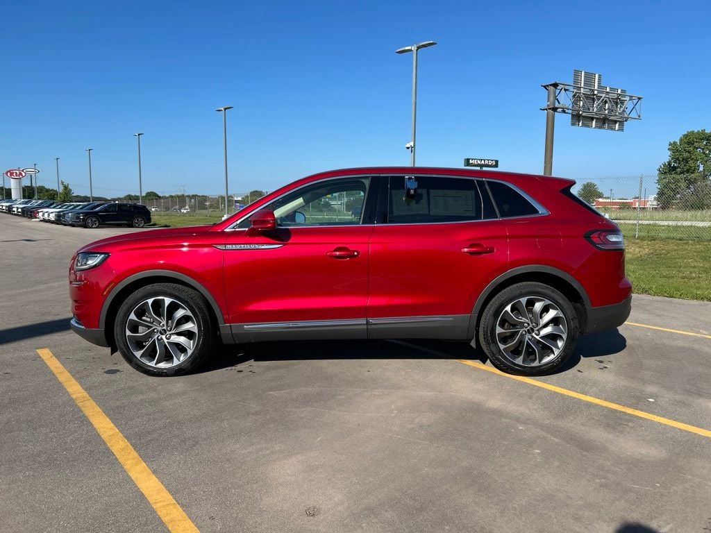 2021 Lincoln Nautilus Reserve