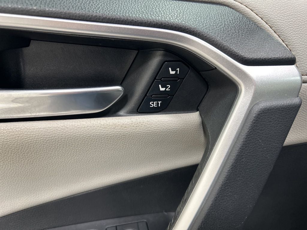 2023 Toyota RAV4 Limited