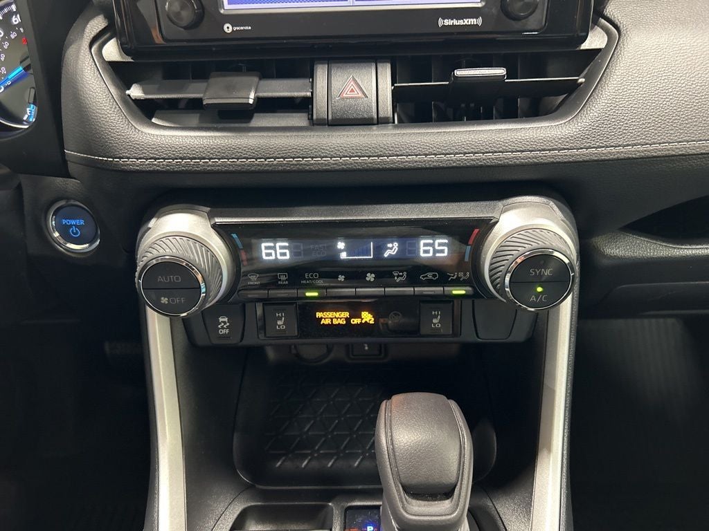 2020 Toyota RAV4 Hybrid XLE