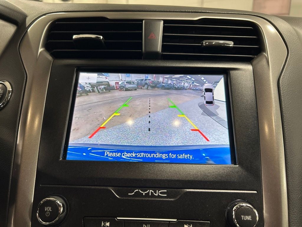 2020 Ford Fusion SE