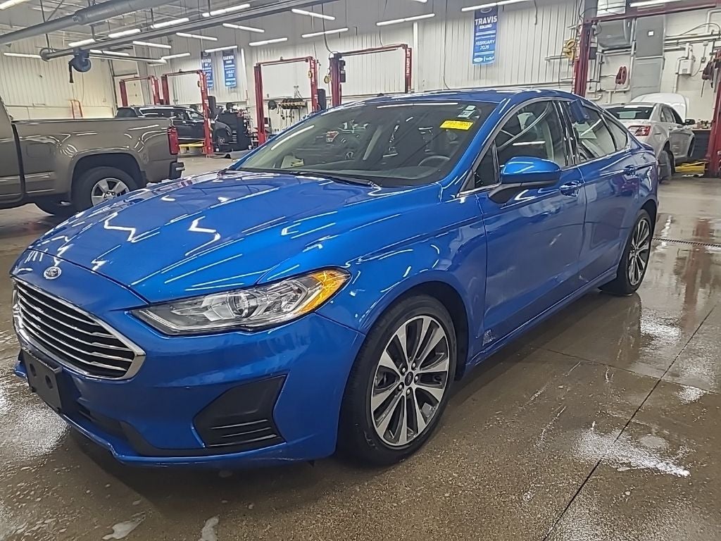 2020 Ford Fusion SE