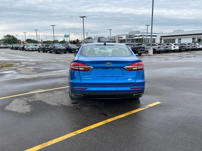 2020 Ford Fusion SE