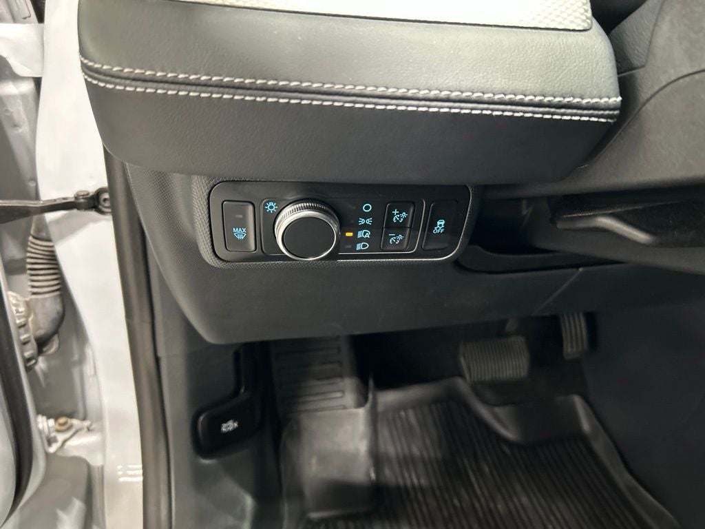 2022 Ford Mustang Mach-E Select