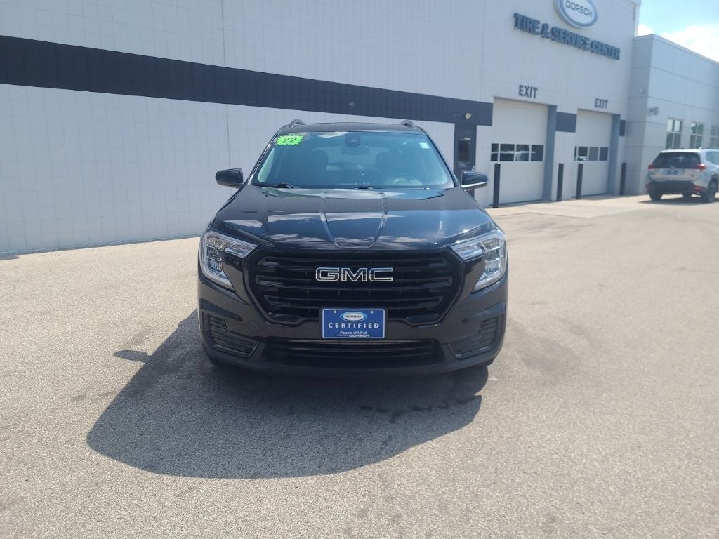 2022 GMC Terrain SLE