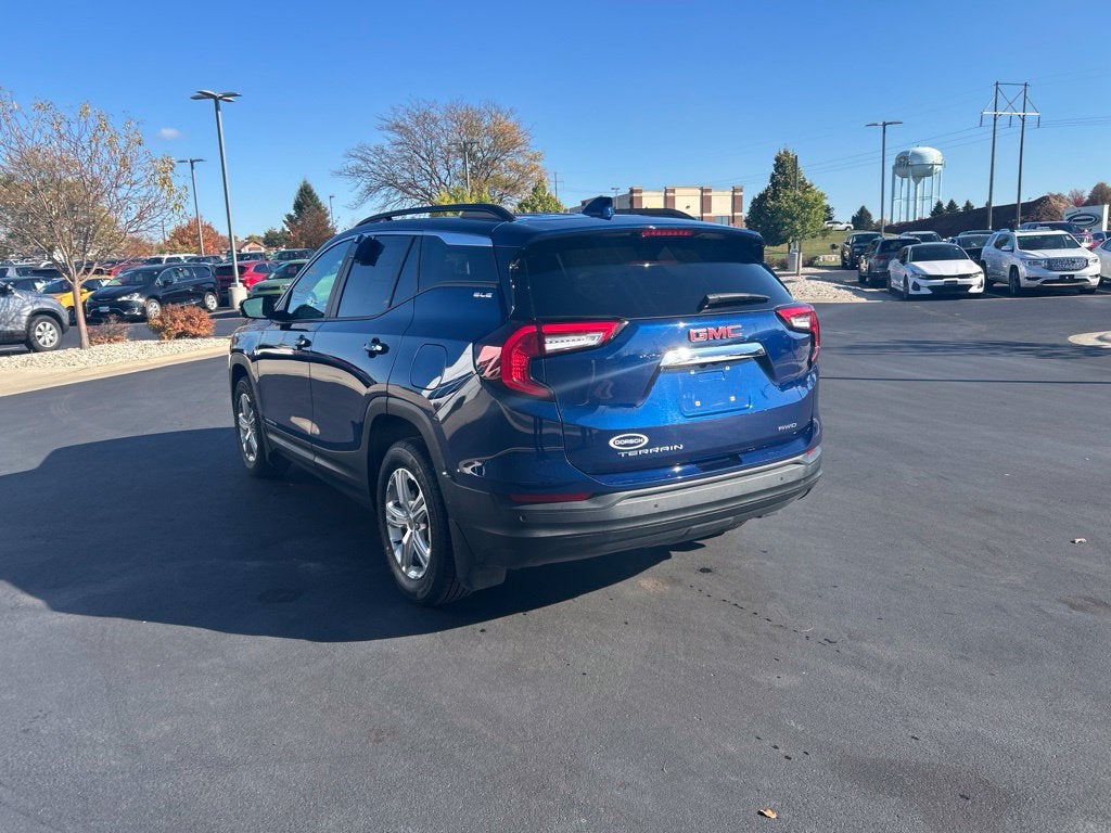 2022 GMC Terrain SLE