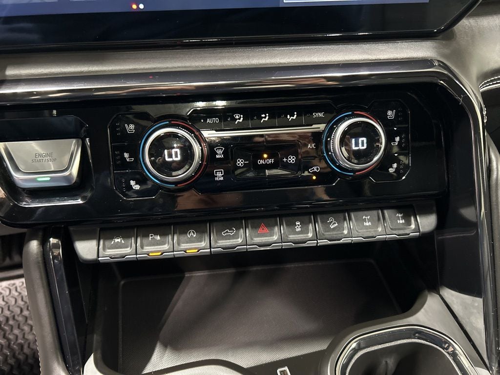 2023 GMC Sierra 1500 AT4X